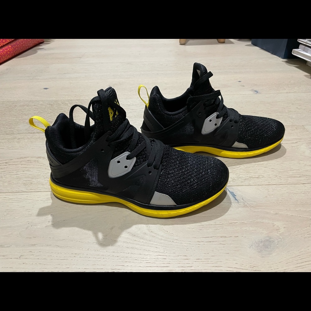 APL sneakers size 9.5